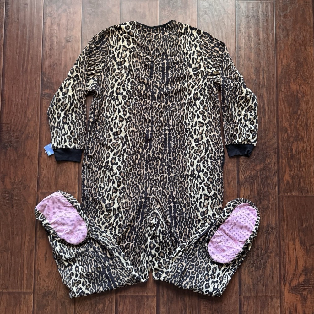 NWT NICK & NORA Footie Pajamas Leopard Print Fleece Womens 2XL Comfy Soft Lounge - Picture 14 of 16